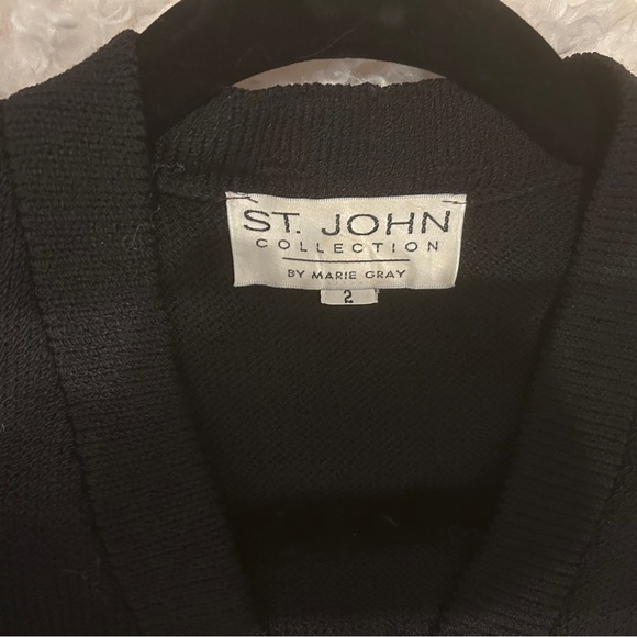 ST John Black Cropped Knit Cardigan Size 2 - Picture 3 of 8